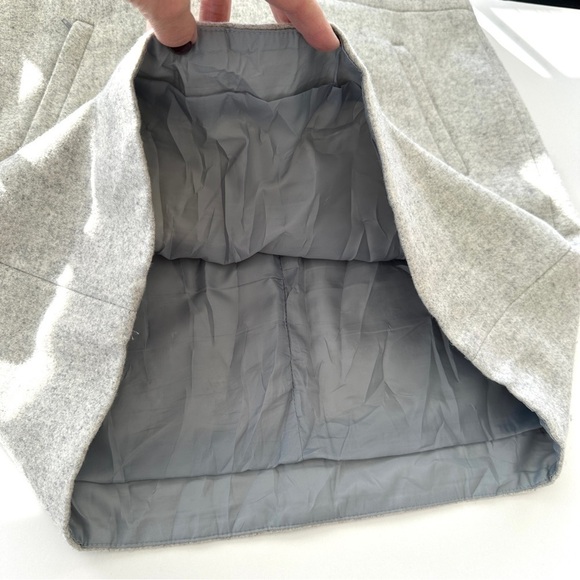 J. Crew mini skirt in a wool blend, fully lined - Picture 7 of 9